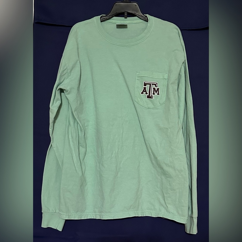 Women’s Texas A&M long sleeve Tshirt size medium
